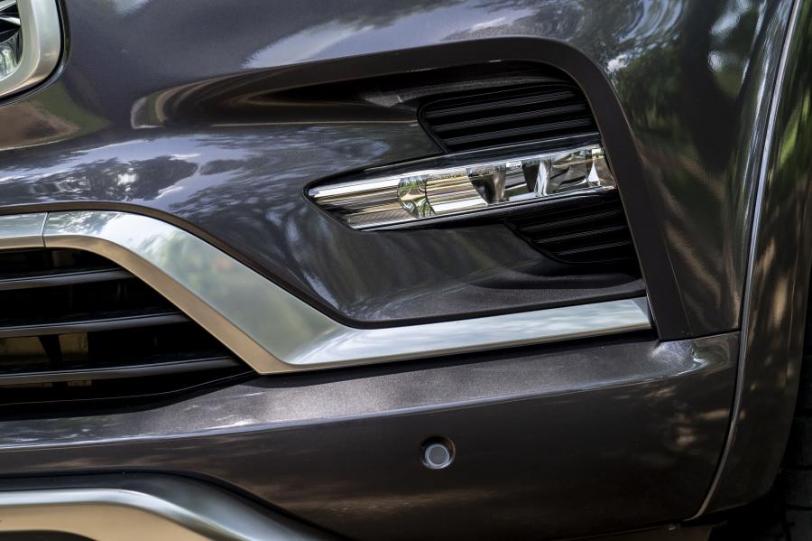 Детали экстерьера Infiniti QX80 5.6 Limited 2018 года  (NA) (фото 23 из 45)